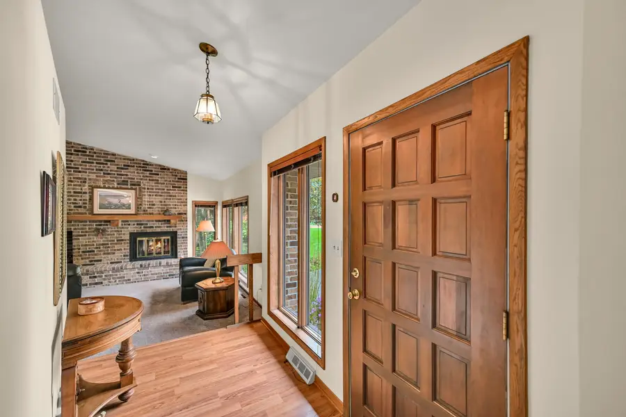 8032 S 66th St, Franklin, WI 53132 - #2