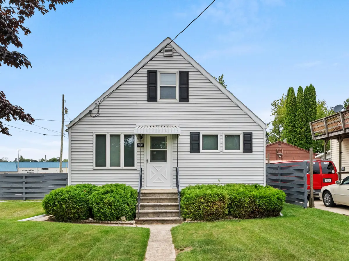 2600 Jackson St, Two Rivers, WI 54241 - #1