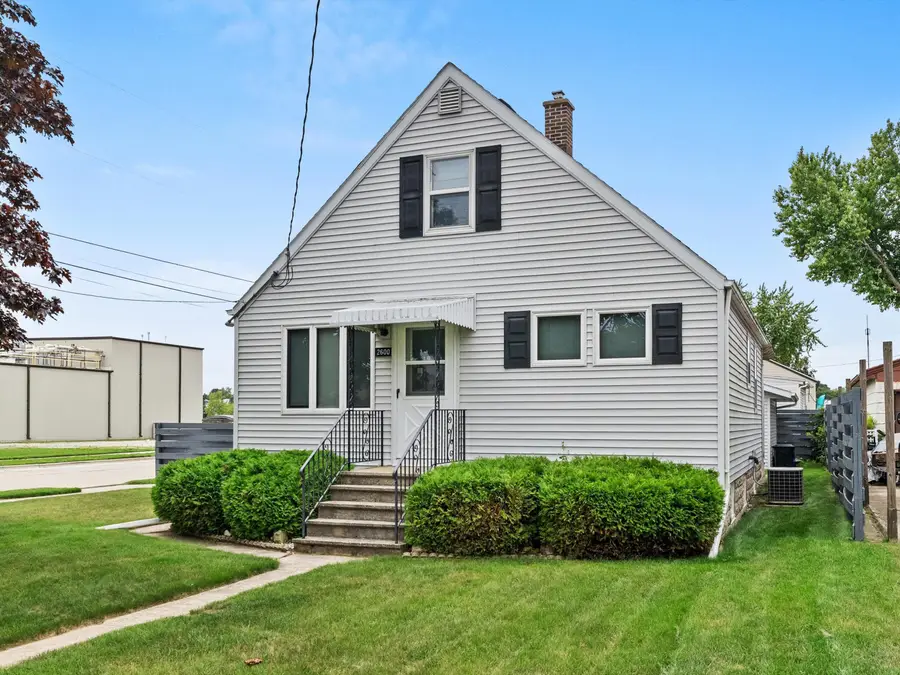 2600 Jackson St, Two Rivers, WI 54241 - #2