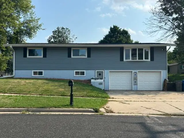 125 E Spaulding St, Watertown, WI 53098 - #1