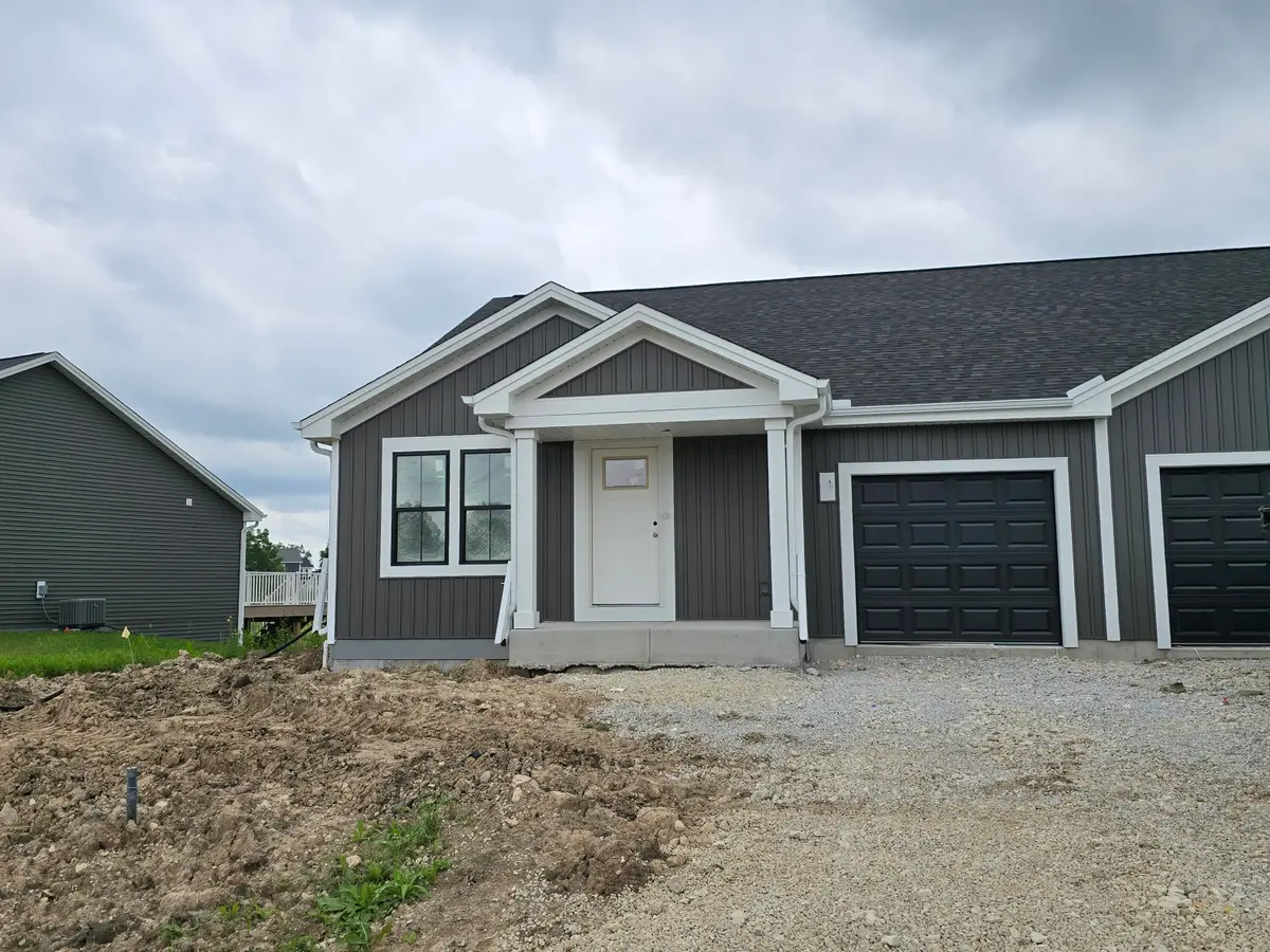 N162W21865 Poppy Rd, Jackson, WI 53037 - #1