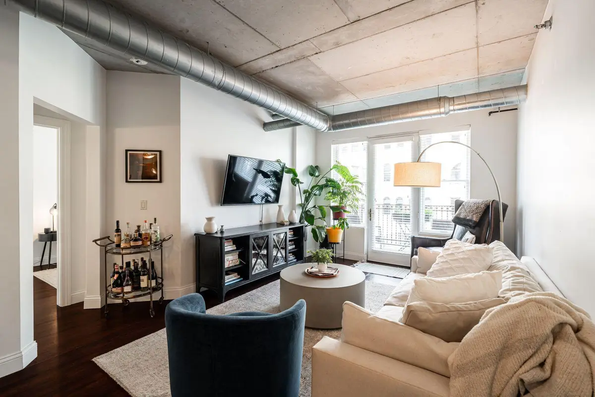 102 N Water St, Milwaukee, WI 53202 - #1