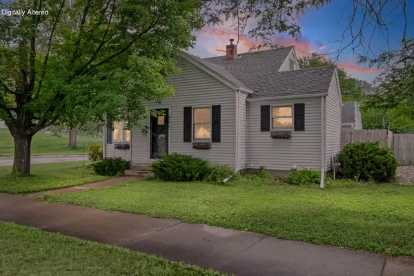 901 Losey Blvd S, La Crosse, WI 54601