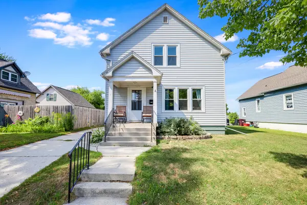 1606 Madison St, Manitowoc, WI 54220