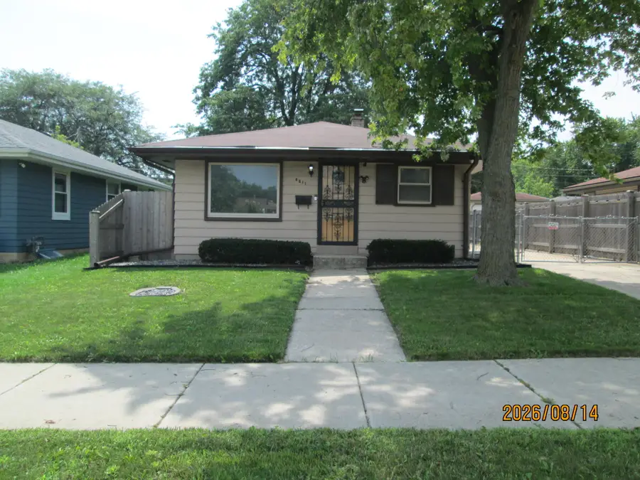 4611 Wright Ave, Racine, WI 53405 - #2