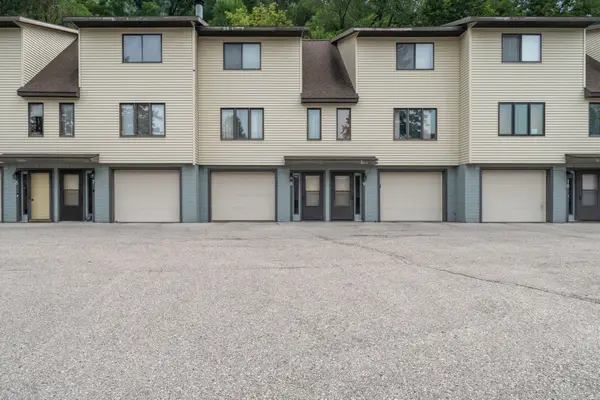 5241 S 33rd St, La Crosse, WI 54601