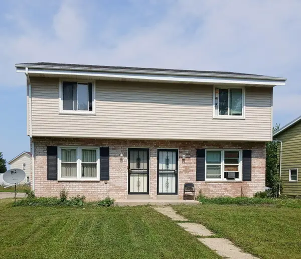 10434 W Kiehnau Ave, Milwaukee, WI 53224