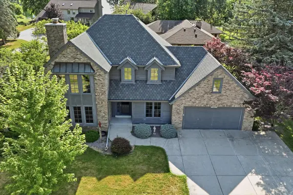 W131S7576 Cheviot Rd, Muskego, WI 53150