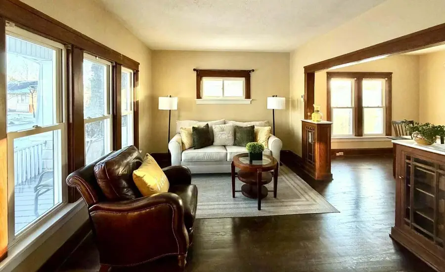 1324 Hayes Ave, Racine, WI 53405 - #2
