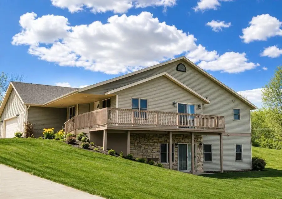 W3875 Harvey Ln, Mindoro, WI 54644 - #2