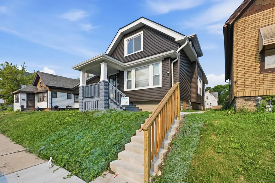 2920 N 27th St, Milwaukee, WI 53210 - #2