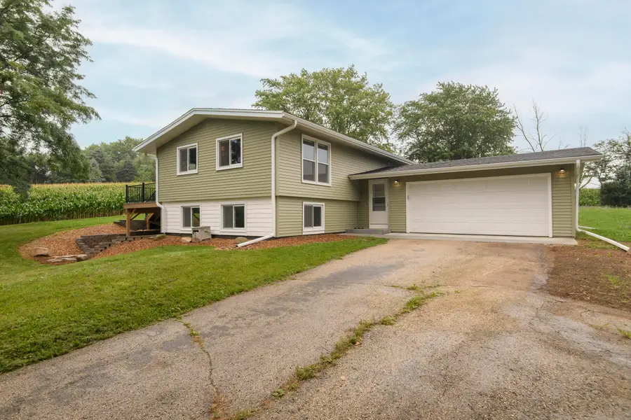 W389N7644 Pennsylvania St, Oconomowoc, WI 53066 - #2