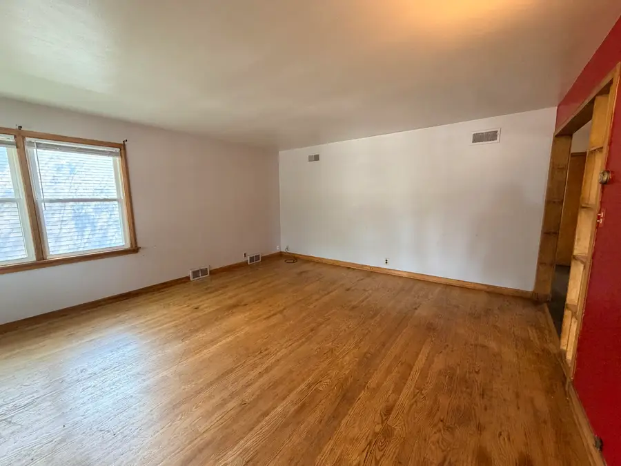 3055 N 60th St, Milwaukee, WI 53210 - #3