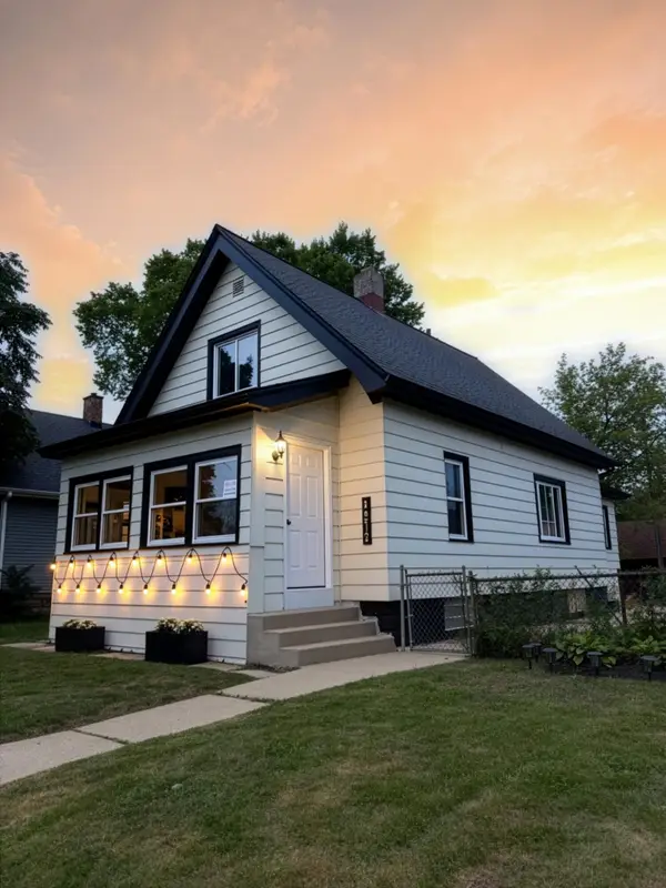 1312 S 65th St, West Allis, WI 53214