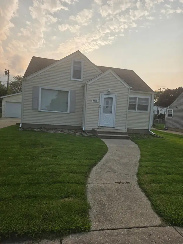 4616 32nd Ave, Kenosha, WI 53144