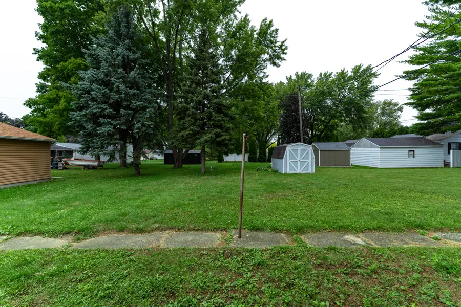 916 Clark St, Watertown, WI 53094 - #3