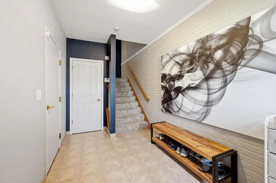 1712 N Marshall St, Milwaukee, WI 53202 - #2