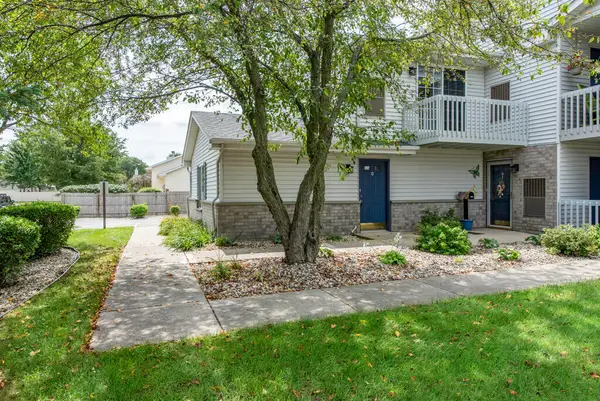 3511 85th St, Kenosha, WI 53142
