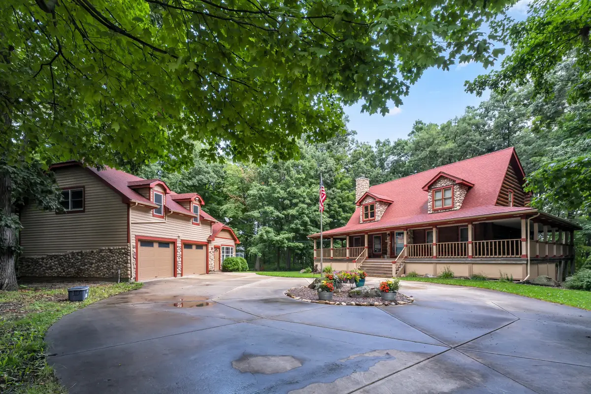 1541 N English Settlement Ave, Rochester, WI 53105 - #1