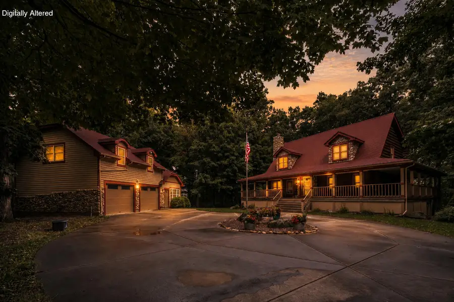 1541 N English Settlement Ave, Rochester, WI 53105 - #2