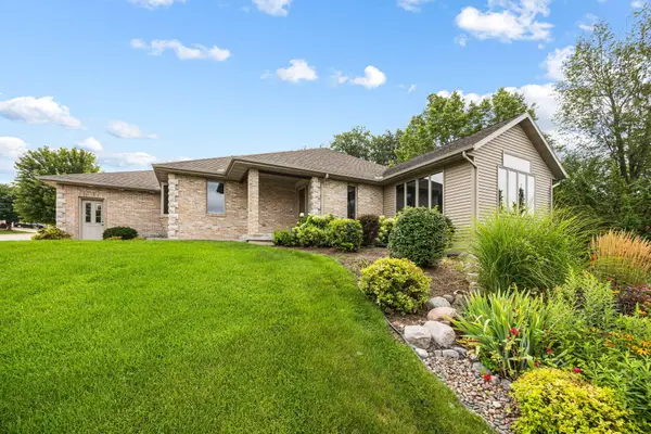 1227 W Sherman Ave, Fort Atkinson, WI 53538