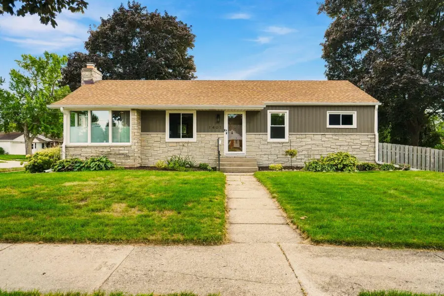 1401 Manistique Ave, South Milwaukee, WI 53172 - #2