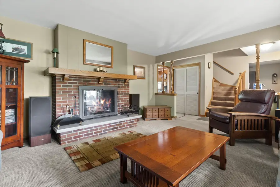 W227S4508 Patricia Ln, Waukesha, WI 53189 - #3