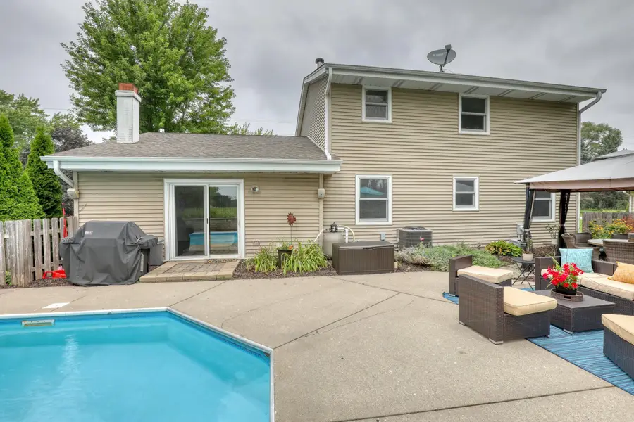 11625 W Kaul Ave, Milwaukee, WI 53225 - #3
