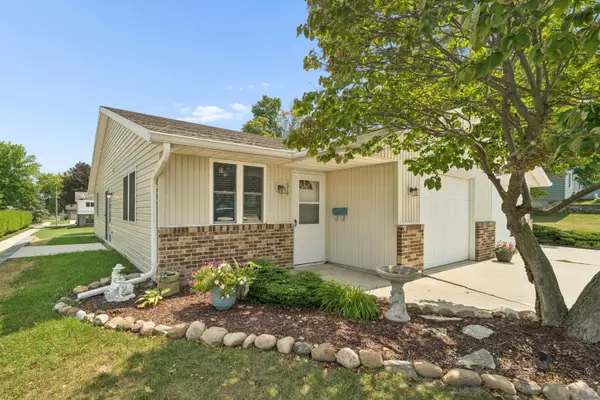 1518 Mason St, New Holstein, WI 53061