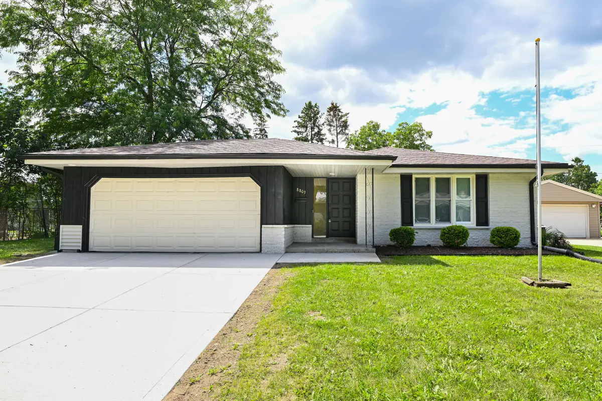 8803 W Cheyenne St, Milwaukee, WI 53224 - #1