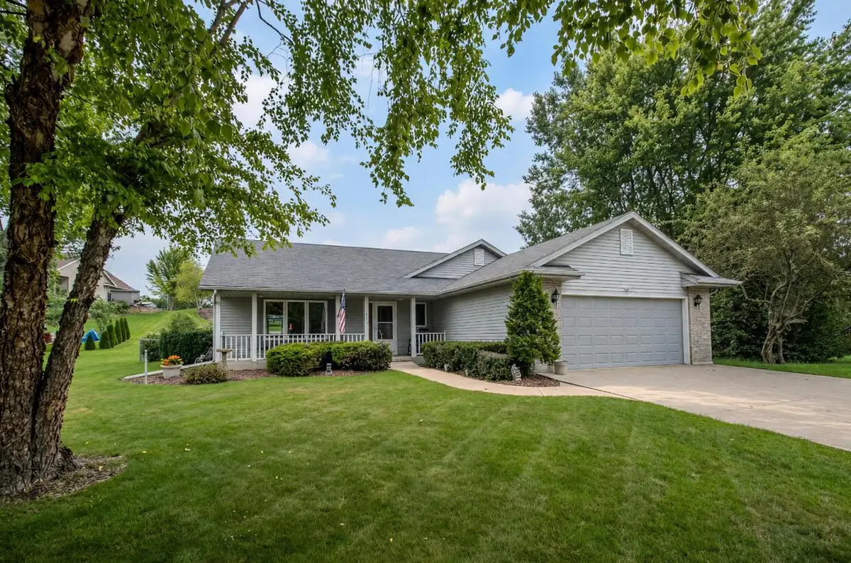 300 Martin Dr, Fredonia, WI 53021 - #1