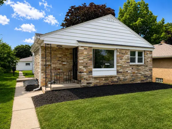 4533 N 73rd St, Milwaukee, WI 53218