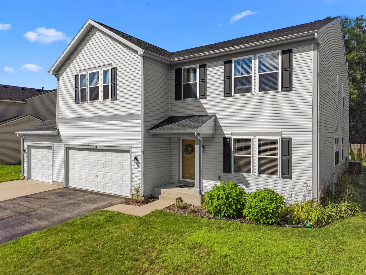 918 N Pheasant Way, Elkhorn, WI 53121 - #1