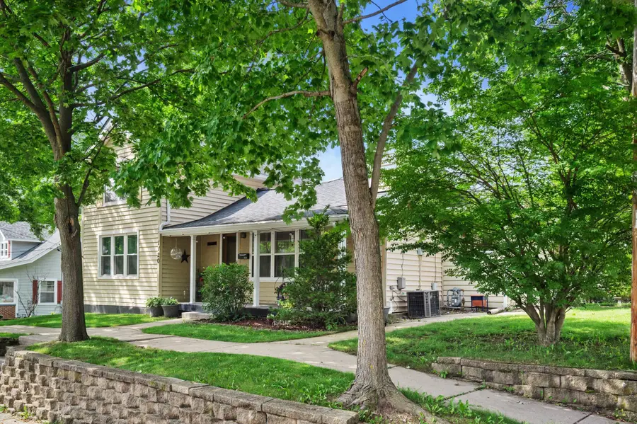 1120 11th Ave, Union Grove, WI 53182 - #3
