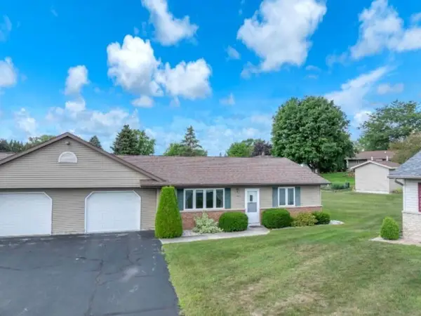 1103 Dewey St, Kiel, WI 53042