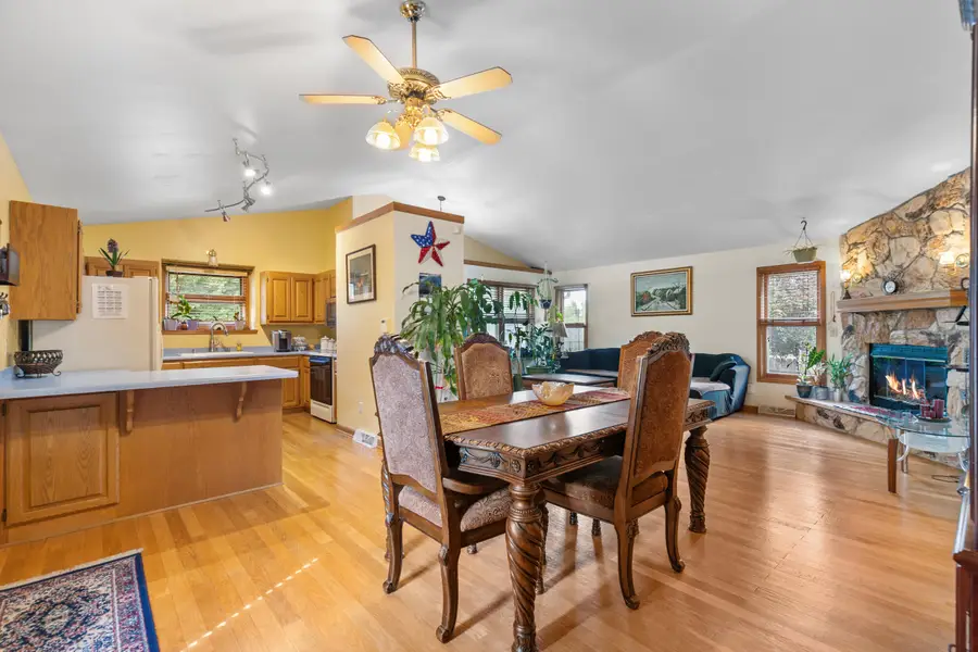 11405 W Kaul Ave, Milwaukee, WI 53225 - #3