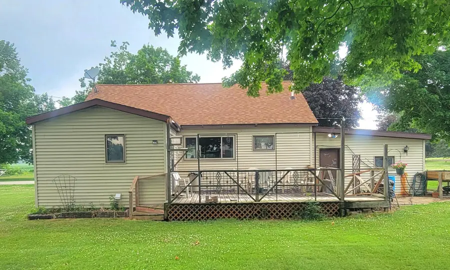 W8081 Parnell Rd, Mitchell, WI 53011 - #2
