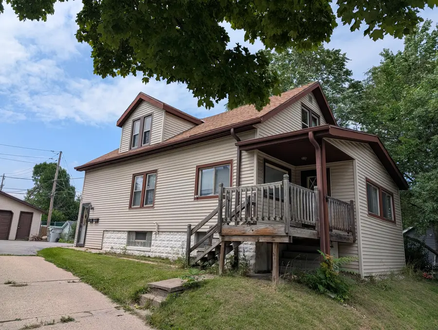 157 N Hawley Rd, Milwaukee, WI 53213 - #2