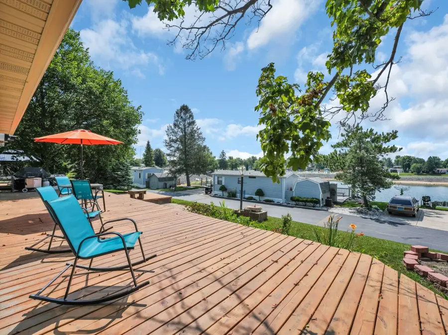 W4945 County Road Es, Sugar Creek, WI 53121 - #3