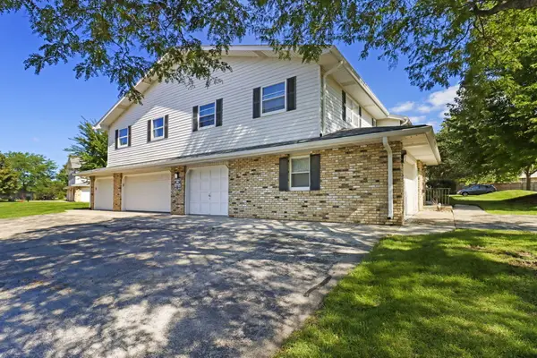 8631 31st Ct, Kenosha, WI 53142