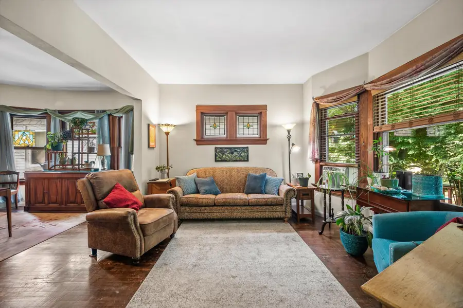 2372 N Weil St, Milwaukee, WI 53212 - #2