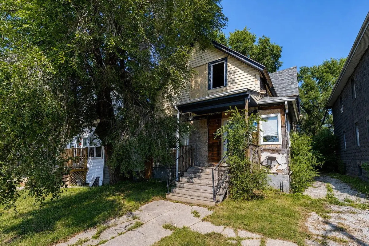 3718 N 7th St, Milwaukee, WI 53212 - #1