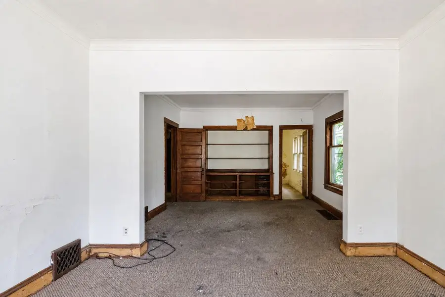2416 N 39th St, Milwaukee, WI 53210 - #3