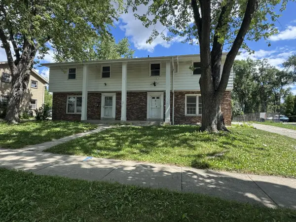 6414 N 101st St, Milwaukee, WI 53224