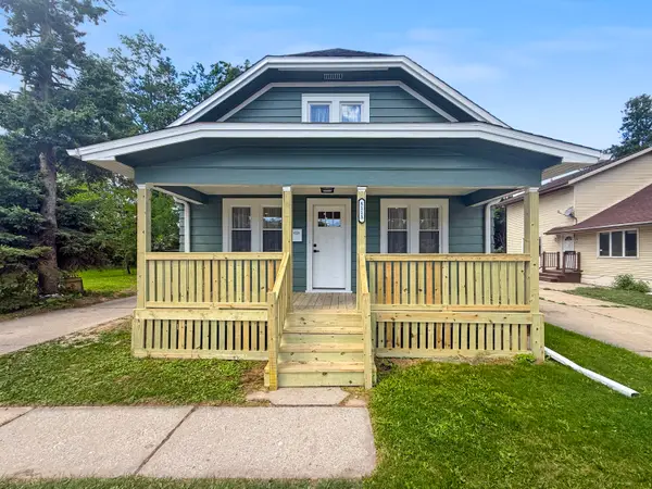 5113 N 55th St, Milwaukee, WI 53218