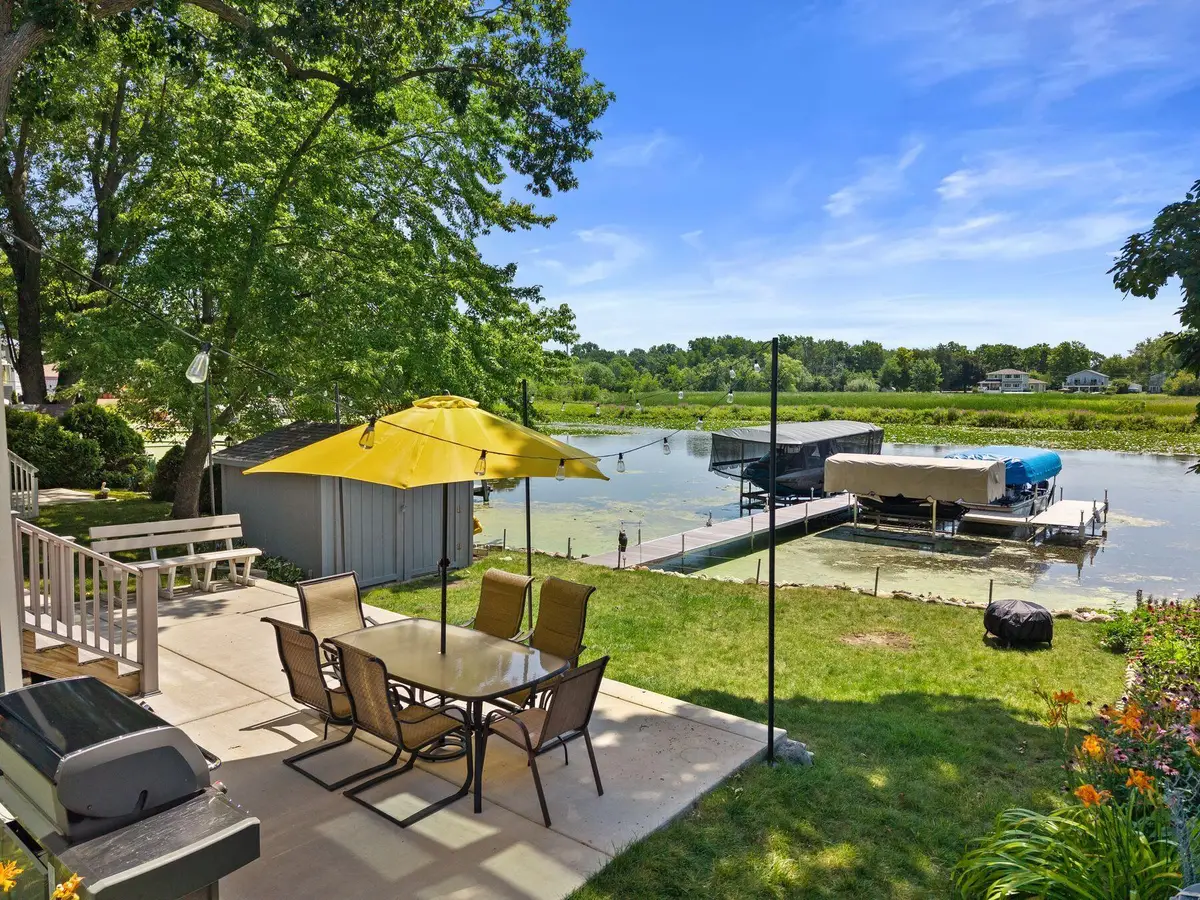 28925 Elm Island Dr, Waterford, WI 53185 - #1