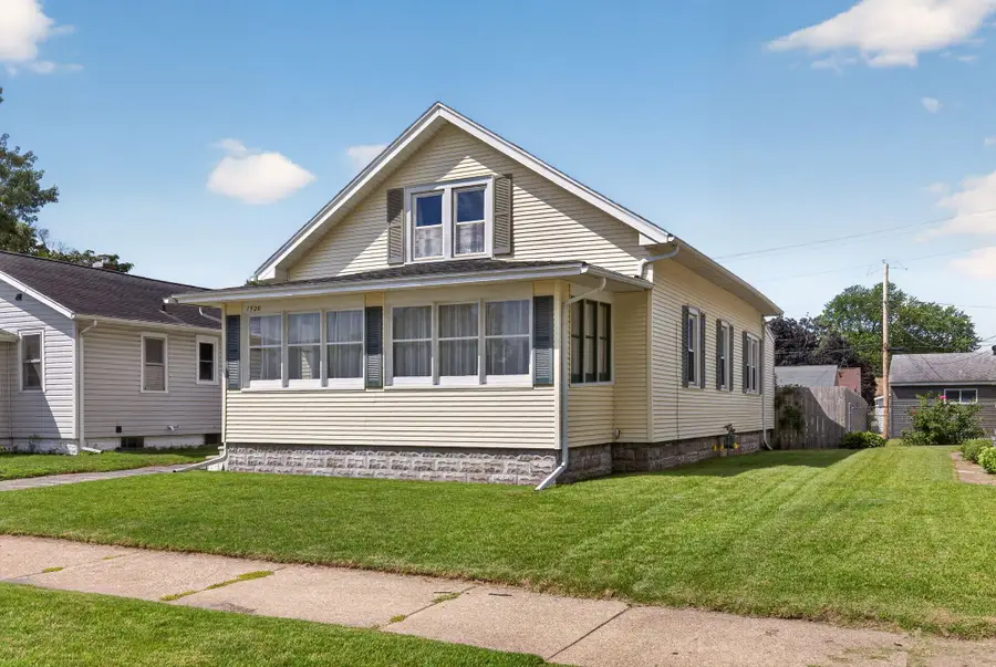 1420 19th St S, La Crosse, WI 54601 - #2