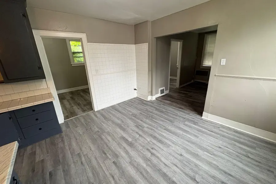 5061 N 32nd St, Milwaukee, WI 53209 - #3