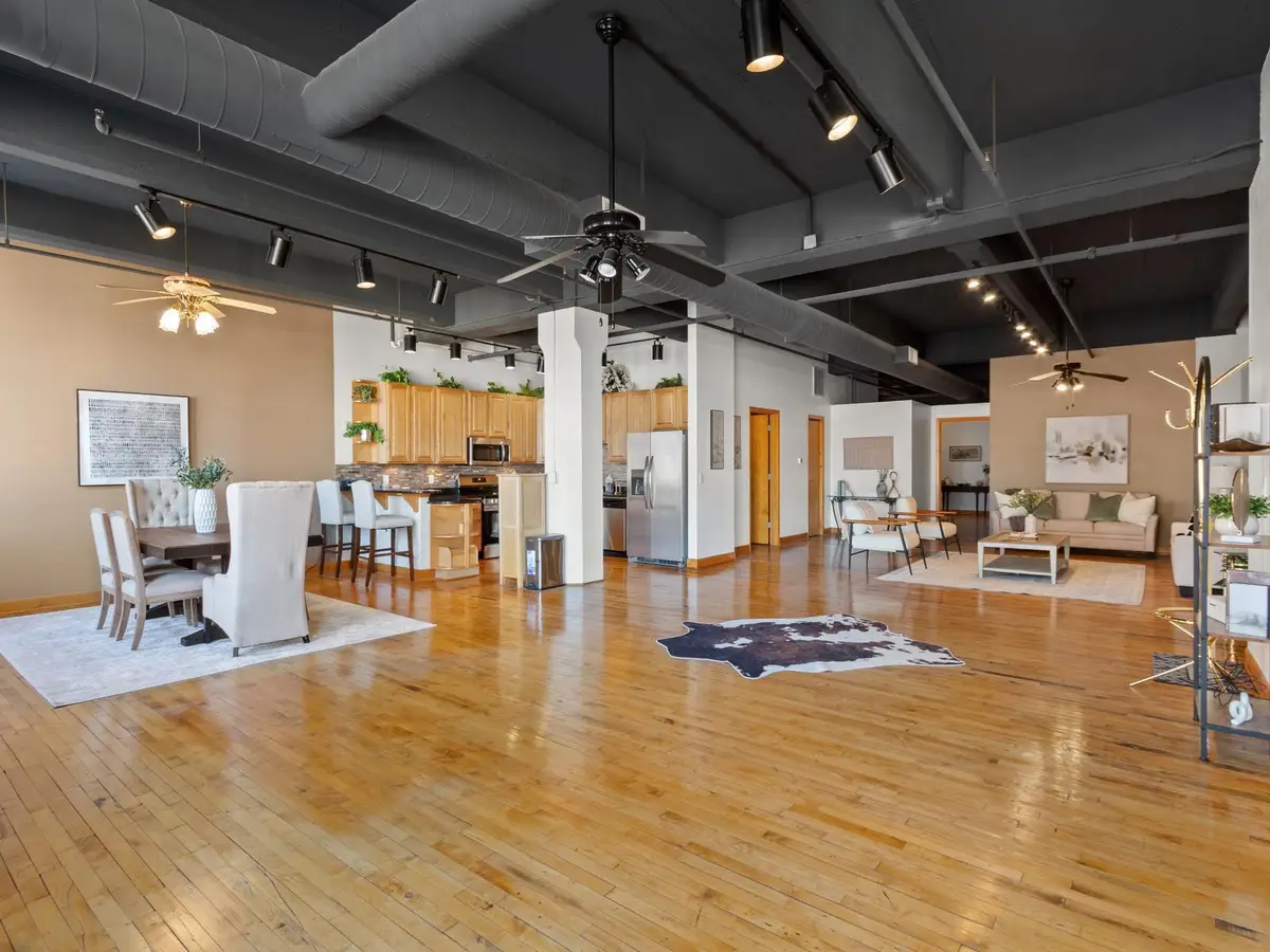 730 N Plankinton Ave, Milwaukee, WI 53203 - #1