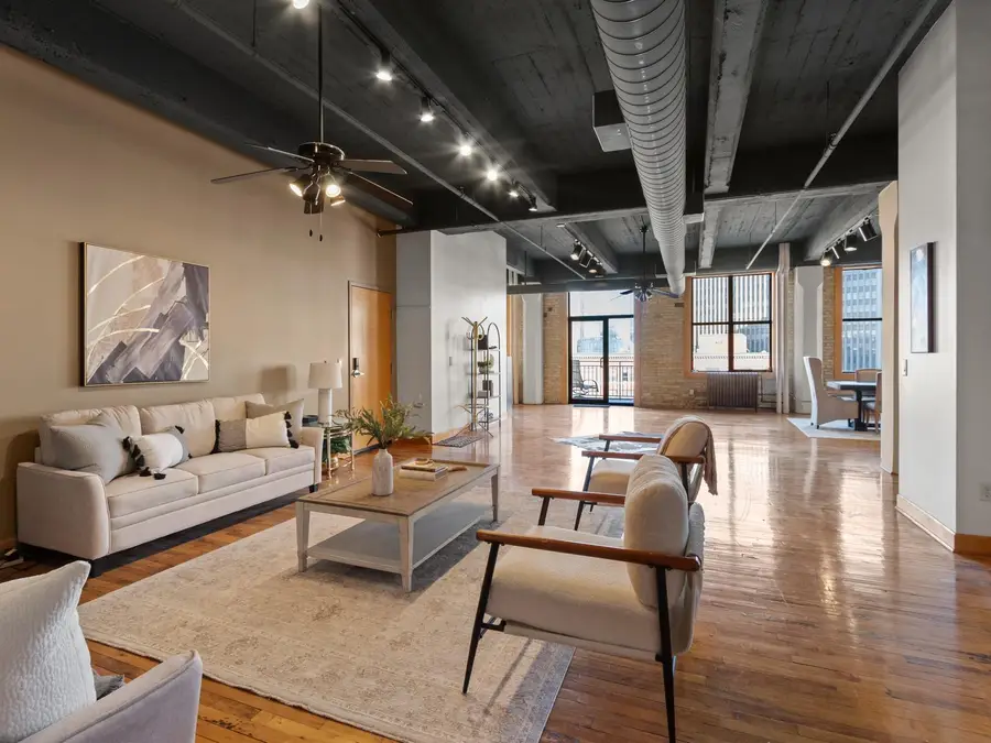 730 N Plankinton Ave, Milwaukee, WI 53203 - #3